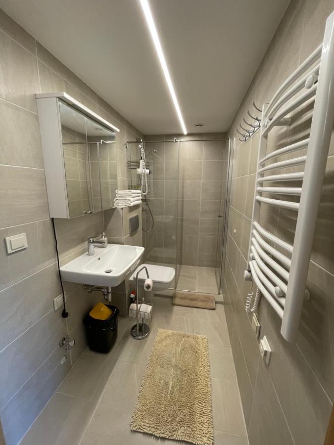 Central Apartment 帕兰加 外观 照片